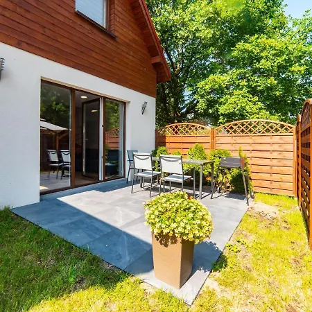 Two-storey Homes, Pool, Jaros Awiec Holiday home Jaroslawiec